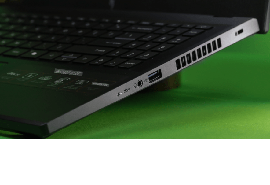 acer nitro entradas e saidas